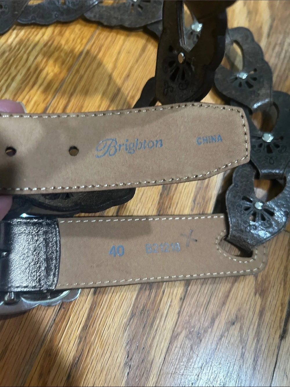 Brighton Brown/Pewter Leather Scalloped Belt with Engraved Silver Buckle